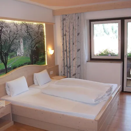 Schwarzbachhof 3* Лутаго